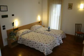 Hotel Orsa Maggiore - Habitación