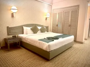 Shilton International - Room