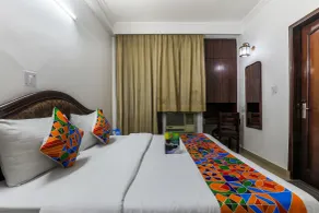 Via Hemkunt Mansion - Room