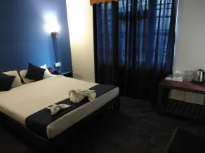 Hotel Flora Fountain - Room