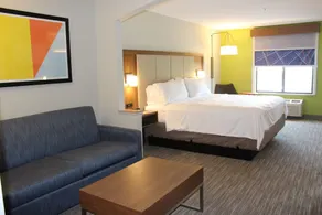 Holiday Inn Express Forest City by IHG - Habitación
