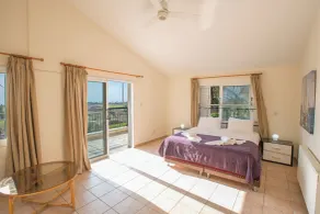 Ayia Napa Holiday Villa At26 - Værelse