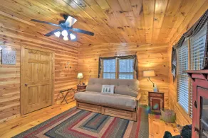 Rural Murphy Cabin - Yard, Hot Tub & Fire Pit - Interiör