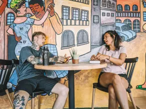Murals Sleepbox Capsule Hostel - Adults Only - Restaurant