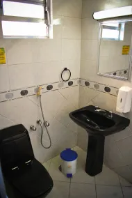 POA Eco Hostel - Bathroom
