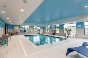 Hampton Inn Madison - Pool