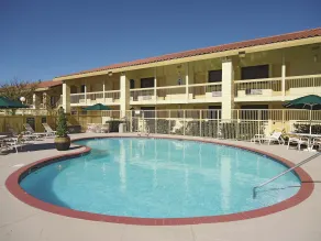 La Quinta Inn by Wyndham Albuquerque Northeast - Pool