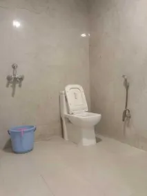 Hotel The Royal Crown - Bathroom