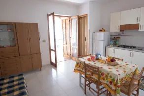 Apartment 250 Meters From the Beach With sea View - Zimmer