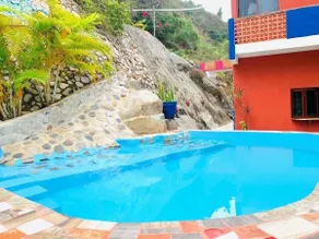 Happy Hill - Pool