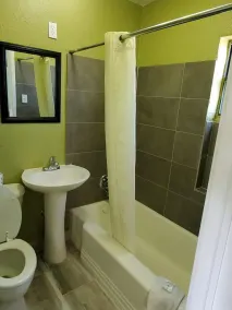 Travel Inn Daytona - Baño