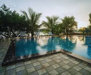 Shvas Island Resort - Pool