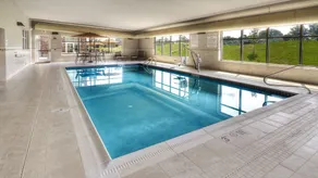 Holiday Inn Express & Suites Pittsburgh SW/Southpointe by IHG - Pool