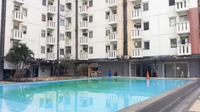 Comfort and Cozy Living 2BR at Cibubur Village Apartment By Travelio - Pool