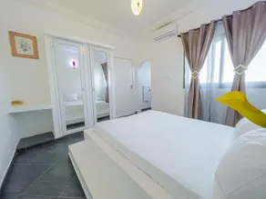 KAPINGA'S HOUSE - Room