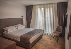 Qama Hotel - Room