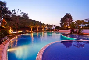 Champasak Grand Hotel - Pool