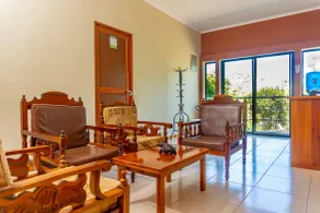 Cucuve Eco Hostal - Lobby sitting area