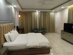 The Green Icon Resort - Zimmer