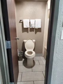 Executive inn - Bathroom