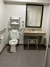 Quality Inn Jacksonville near Little Rock Air Force Base - Salle de bain