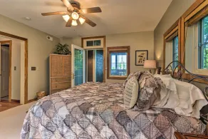 Mountain Air Condo w/ Deck & Views, Pets Welcome! - Rum