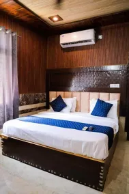 Hotel Luxury Palace Vrindavan - Chambre