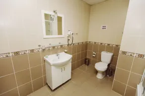 Ozalp Han Hotel - Bathroom