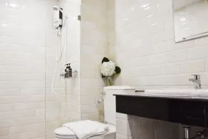 B and Y Residence - Bathroom