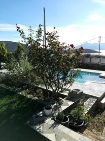 Grande villa conviviale et familiale avec jardin, piscine privée et terrasse | Vue piscine - Piscine