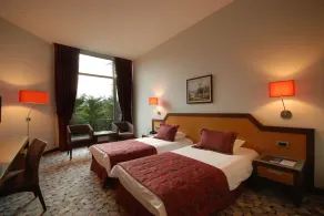 Hotel Hegsagone Marine Asia - Habitación