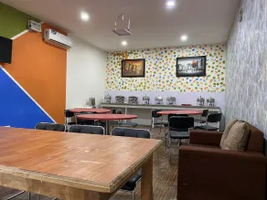 Hotel Staayz Premium - Restaurant