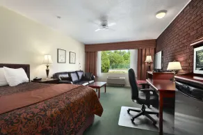 Travelodge by Wyndham Simcoe - Chambre