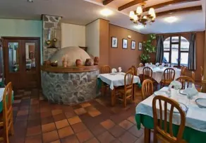 Hotel Tierra de la Reina - Restaurante