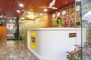 Townhouse Rising Surya Hotels - Reception