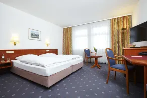 Trans World Hotel Columbus - Room