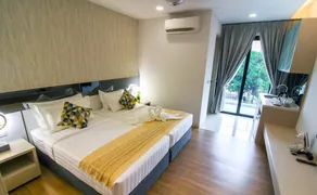 Tropical Villa Service Suite - Room