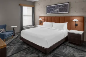 DoubleTree by Hilton Dayton Fairborn - Chambre