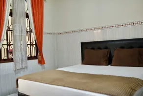 Garuda Setia Hotel - Zimmer