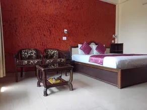 The Mahesh Regency - Zimmer