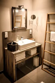 Exklusive Designferienwohnung The Backyard TBY 02 - Badezimmer