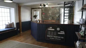 Country Mountain Inn - Hall