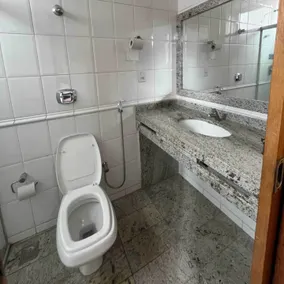 Apart Hotel - Bathroom