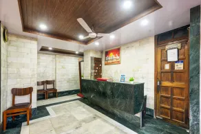 Hotel New Royal Just Near Old Delhi Railway Station And Red Fort - Reception
