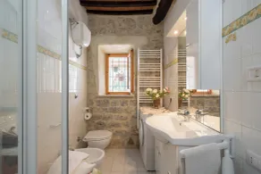 Superior Ground Floor Apartment With Pool View - Bad