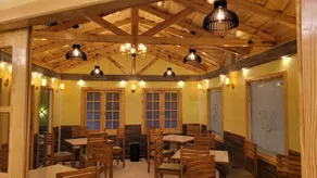 Goroomgo Hidden Chalet Mall Road Nainital - Restaurant