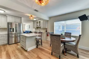 Canal-front Gem w/ Dock & Guest Home in Cortez! - Interiør