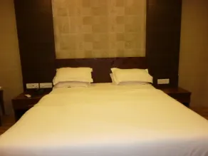 Hotel Orient Palace - Værelse