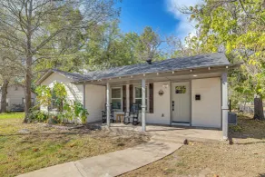 Walk to East Texas A&m! Home w/ Pet-friendly Yard - Innenbereich