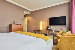 ARQ Paleis Hotel - Room